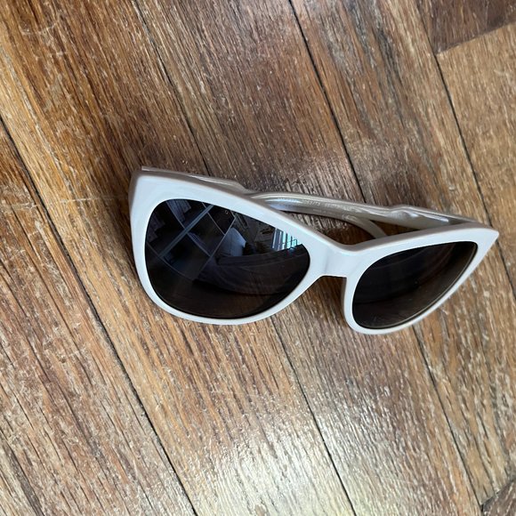 Stella McCartney Tan Mocha Slight Cat Eye Gradiant Sunglasses main image 5
